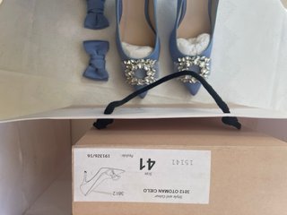 Scandal54 Zapatos Salón Otoman Cielo preciosos!!