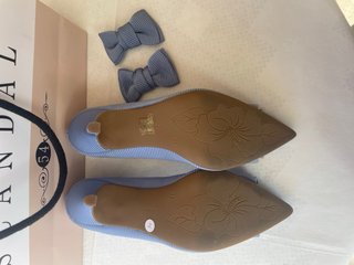 Scandal54 Zapatos Salón Otoman Cielo preciosos!!