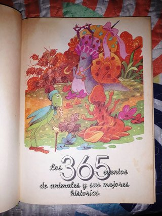 Los 365 Cuentos de Animales y  Mejores Historias