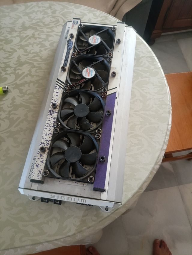 Amplificador o Etapa ESX 7000