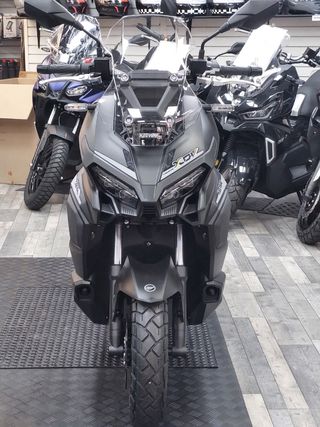 KEEWAY VIESTE XDV 300 KM0