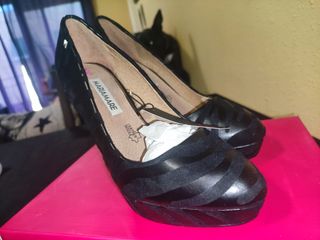 Zapatos de tacon con plataforma negros