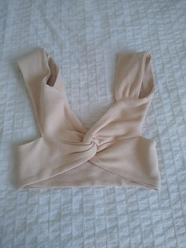 Top mangas espalda abierta