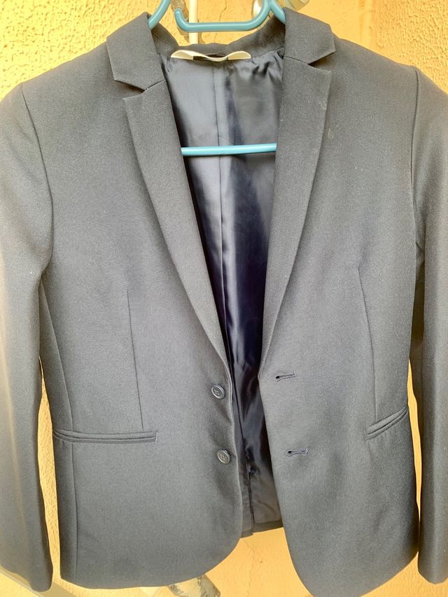 Treje -Americana nińo , pantalon traje. 