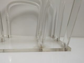 Revistero metacrilato