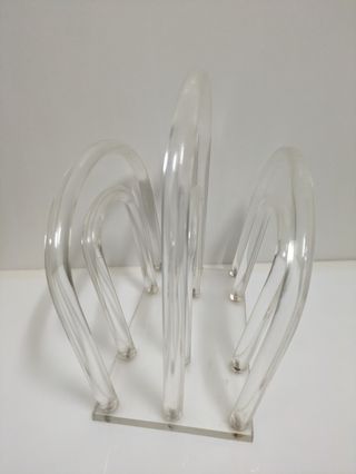 Revistero metacrilato