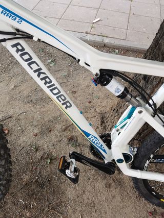 BICICLETA ROCKRIDER RR9.2 Y ACCESORIOS