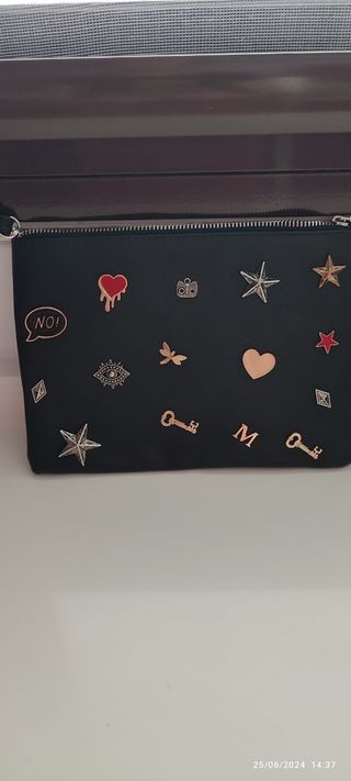 Bolso de mano Stradivarius a estrenar 