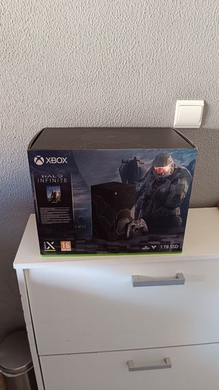 XBOX SERIES X HALO INFINITE 20 YEARS