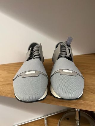 BALENCIAGA Talla 40 a estrenar equivalente 41 Nike