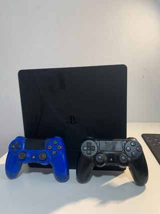 play 4