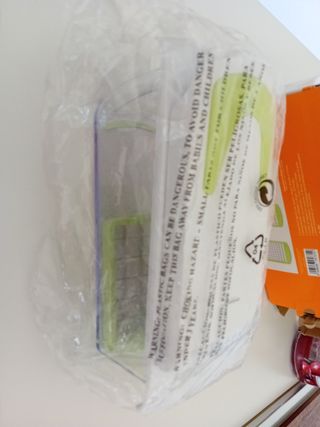 Taglia affetta verdure con contenitore  Mandolina