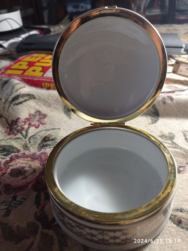 Porta gioielli in ceramica