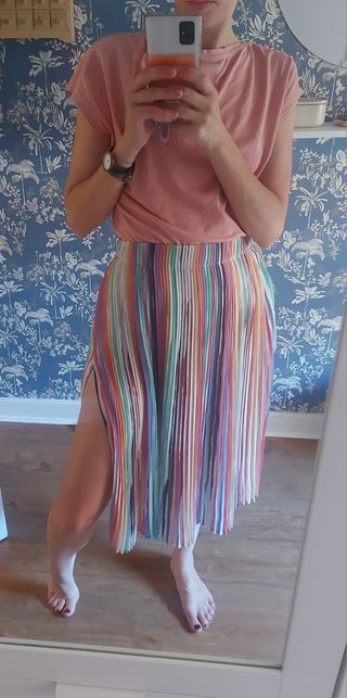 Falda plisada midi