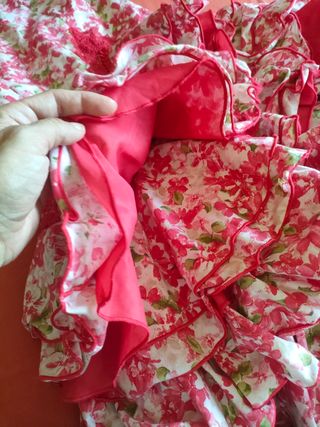 Vestido flamenca talla  32 con margen hasta 36