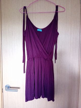 Vestido burdeos TOMPAI