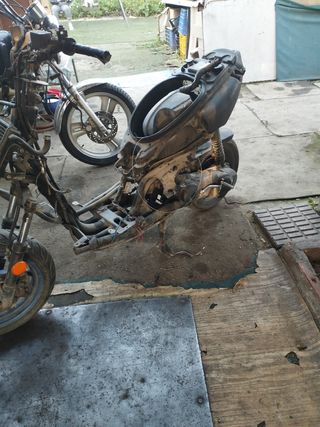 Aprilia Sr 50 despiece completo leer bien todo