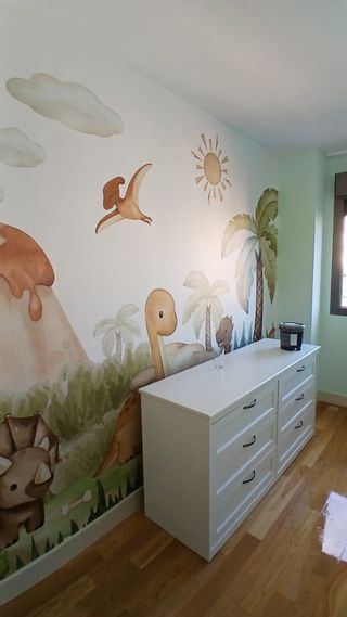 Papel pintado y pintura profesional 697983856