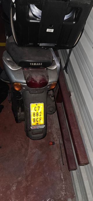 Yamaha neos 49