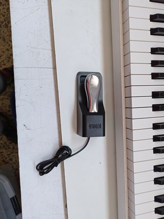 Teclado Piano Korg modelo B2