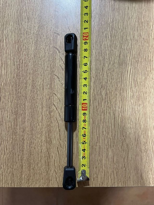 Amortecedor do capô da autocaravana