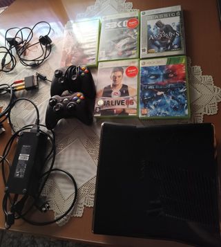 Xbox 360  Slim 250GB 