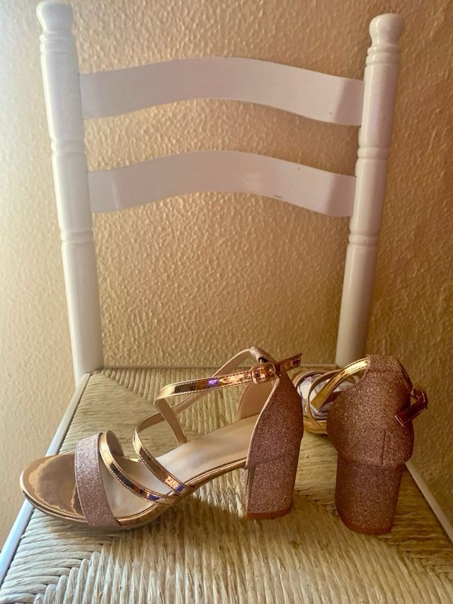 Sandalias tacón rosa