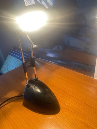 Lámpara de escritorio