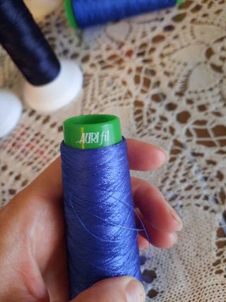 Filo da ricamo, Madeira /Auri Fil