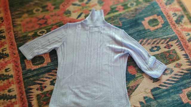 Camiseta de  punto azul celeste