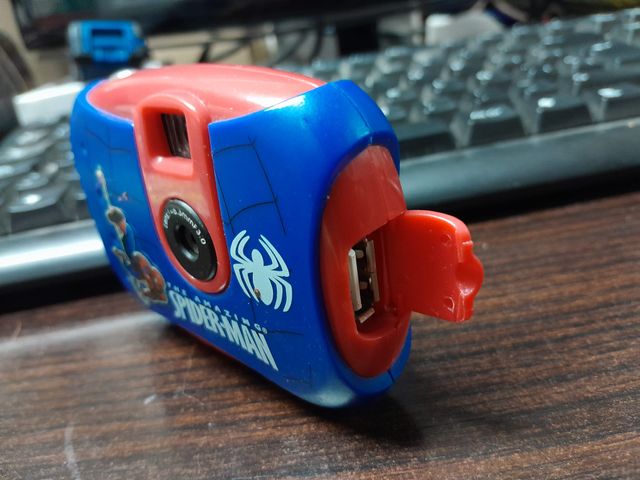 Cámara Digital, Hombre Araña, 2007.