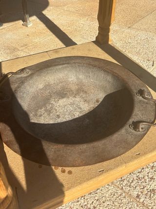 Mesa camilla con brasero de picón