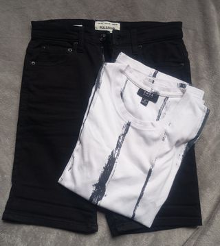 Bermuda PULL&BEAR vaquera corta + camiseta 