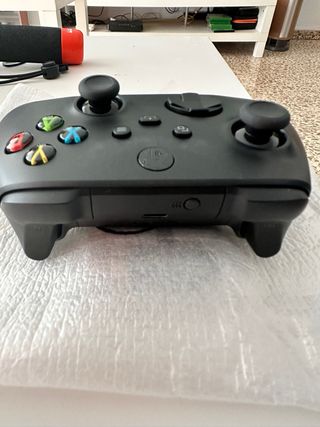 Mando microsoft xbox a estrenar
