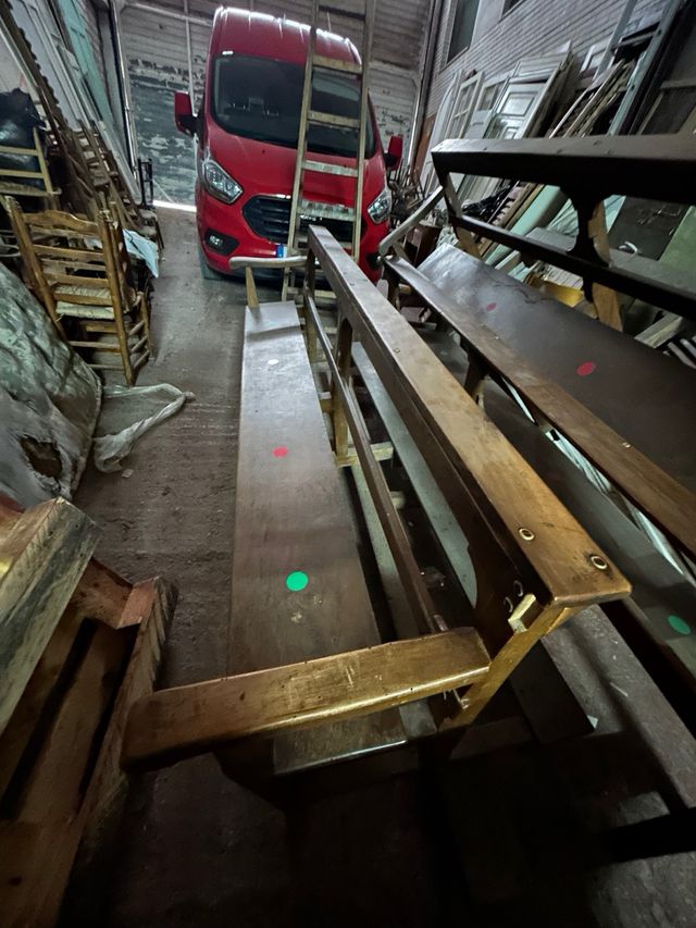 Banco antiguo iglesia