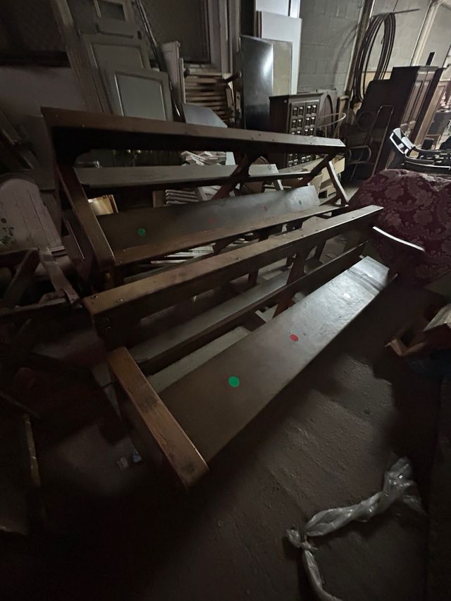 Banco antiguo iglesia