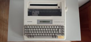 Máquina de escribir eléctrica Casio