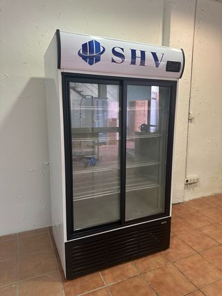 Nevera expositora de dos puertas corredera 