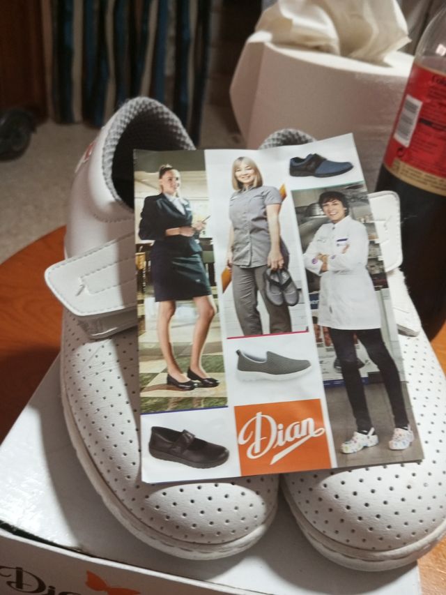 Scarpe da lavoro comode da donna Dian n 39