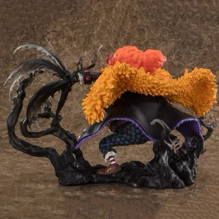 Marshall D Teach Barba negra Figuarts zero