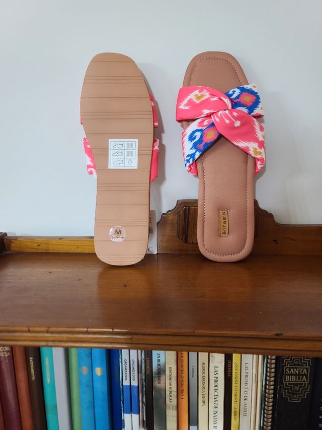 CHANCLAS NUEVAS COMODISIMAS