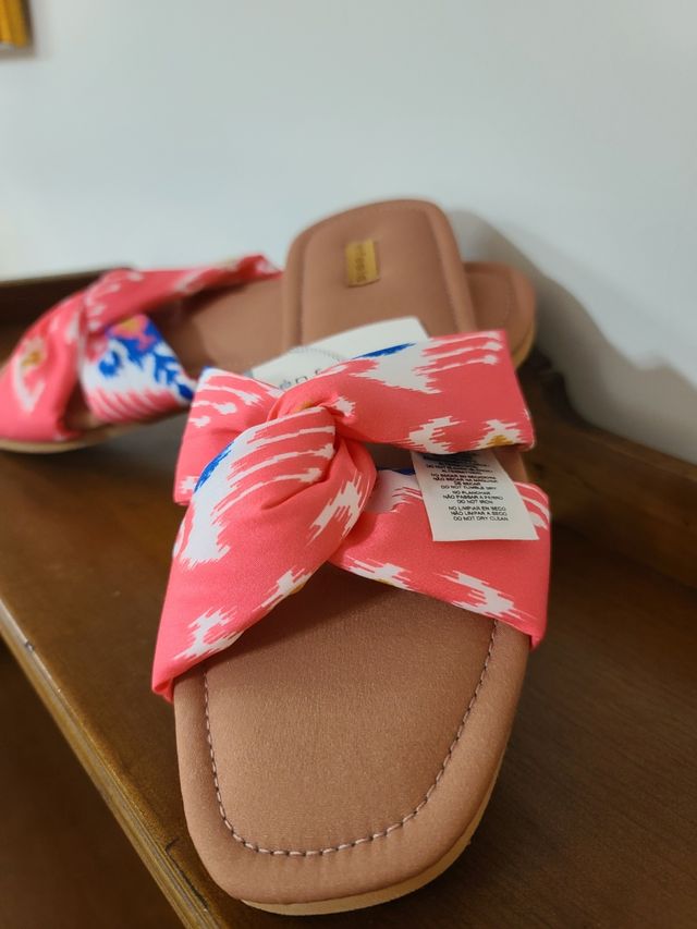 CHANCLAS NUEVAS COMODISIMAS