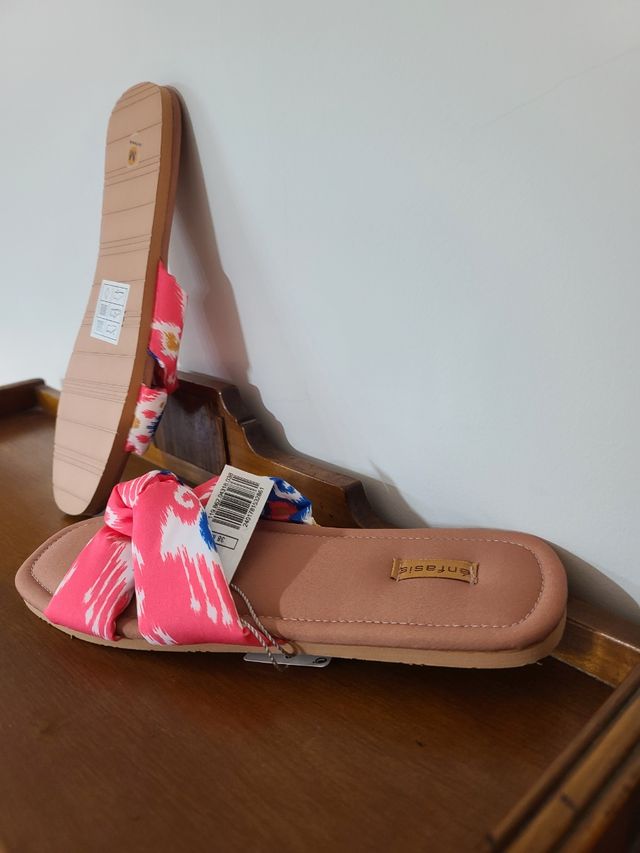 CHANCLAS NUEVAS COMODISIMAS