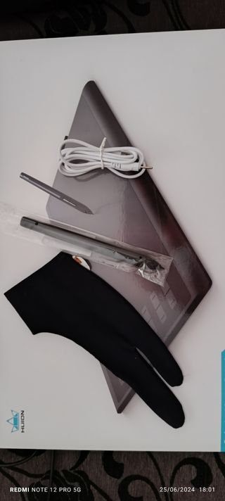 Tablet Samsung y drone AR