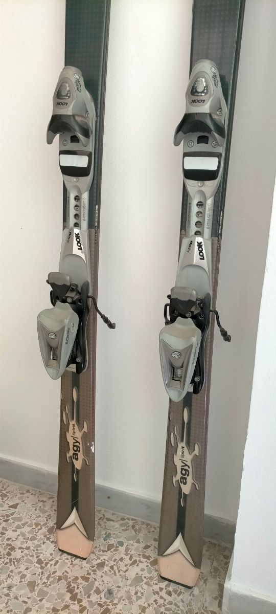 Esquís y equipo completo 