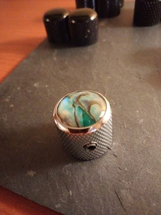 BOTONES METALICOS GUITARRA/BAJO