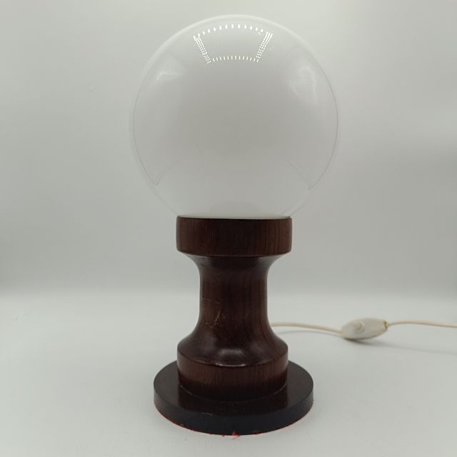 Lámpara de mesa años 60.