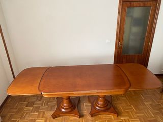 MESA DE COMEDOR