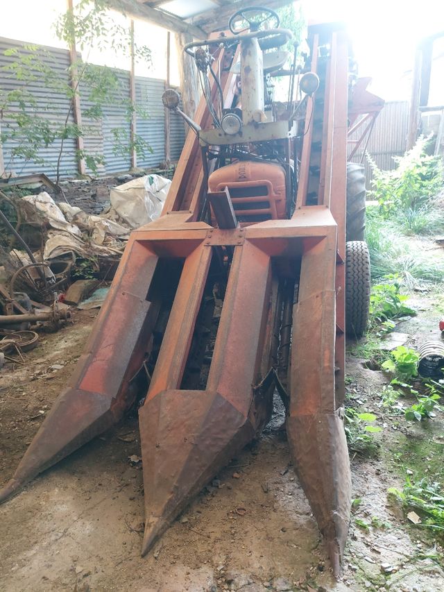 Recogedora de mazorcas de maiz