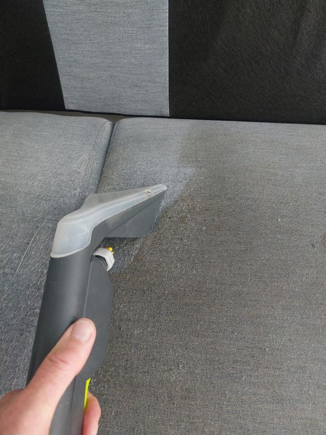 Limpieza tapicerías diversas